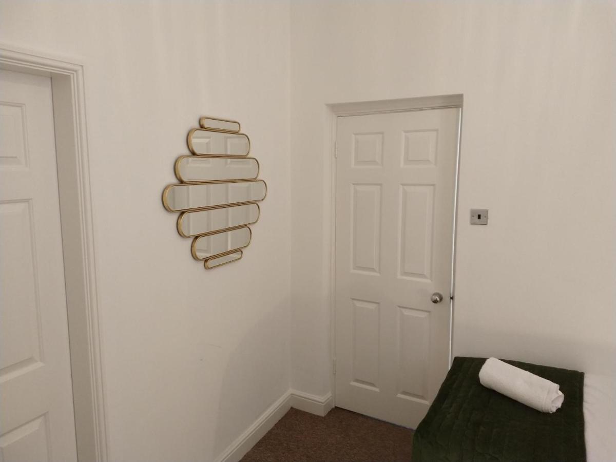 All Saints 2 Bed Apartment In Central Stamford With Parking Экстерьер фото